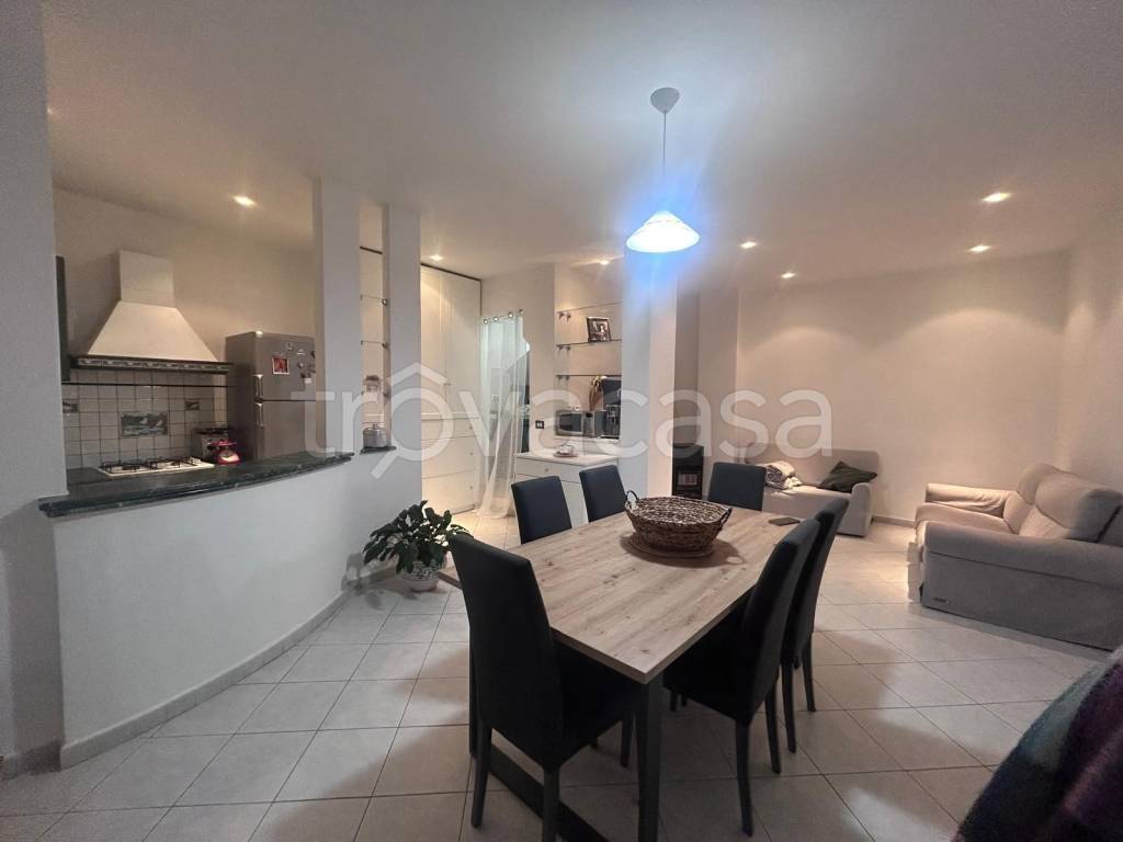 appartamento in affitto ad Altavilla Milicia