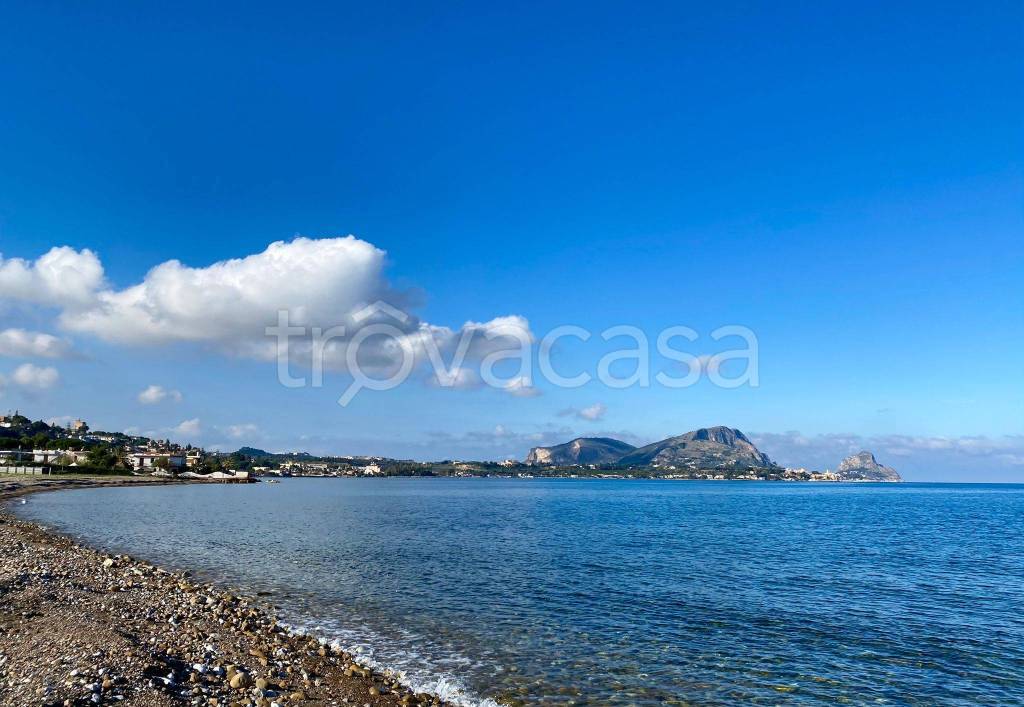 casa indipendente in affitto ad Altavilla Milicia