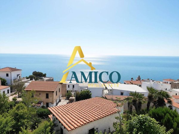 casa indipendente in affitto ad Altavilla Milicia in zona Torre Colonna