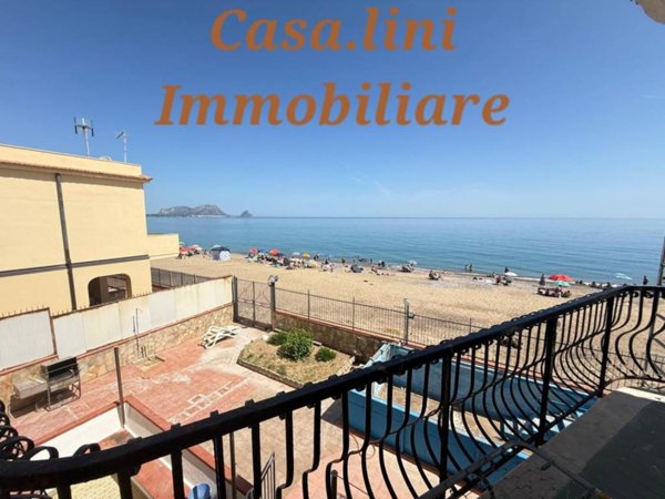 casa indipendente in affitto ad Altavilla Milicia in zona Torre Colonna