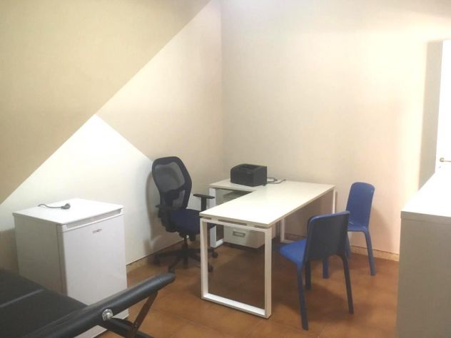 ufficio in affitto ad Altavilla Milicia