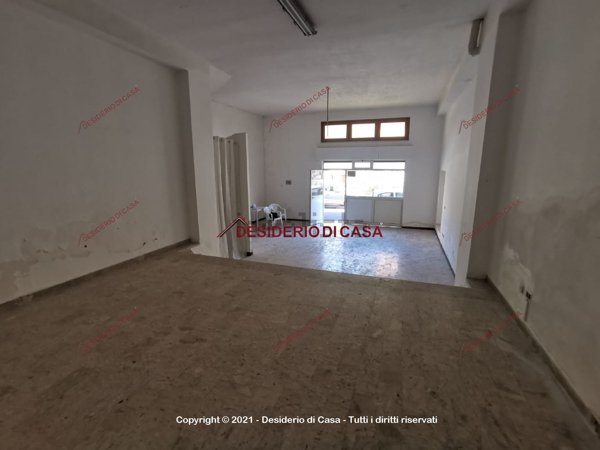 locale commerciale in affitto a Bagheria