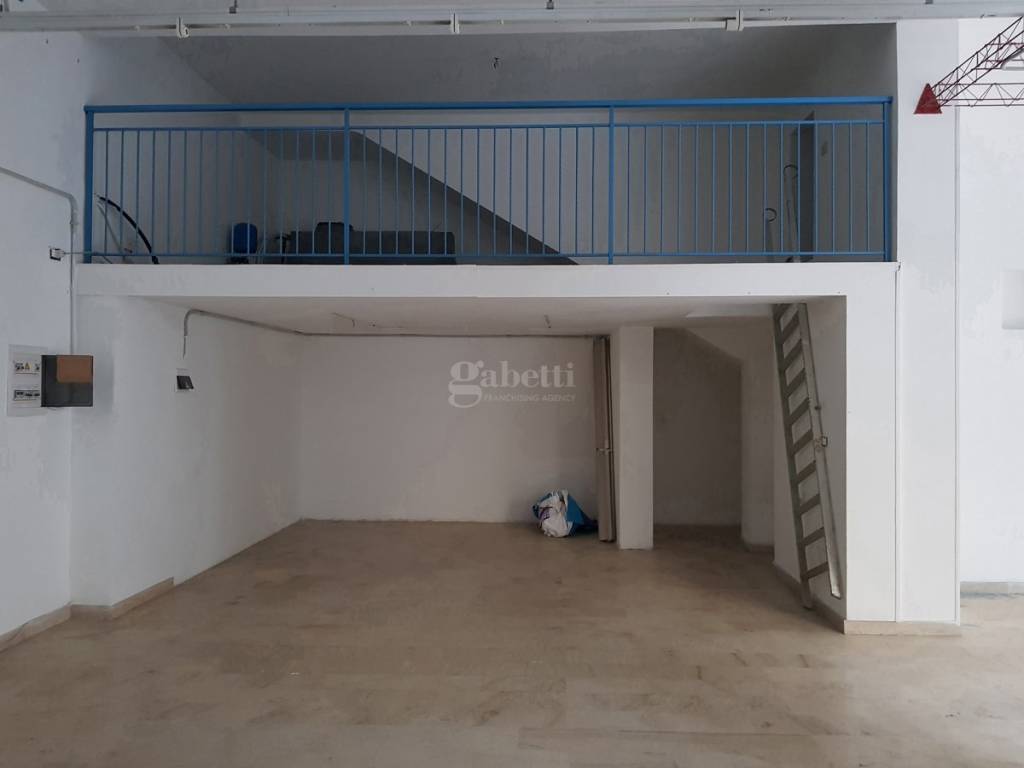 negozio in affitto a Bagheria in zona Centro Città