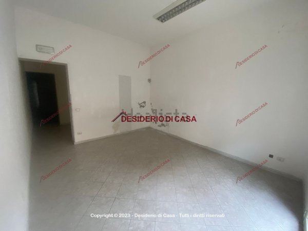 locale commerciale in affitto a Bagheria