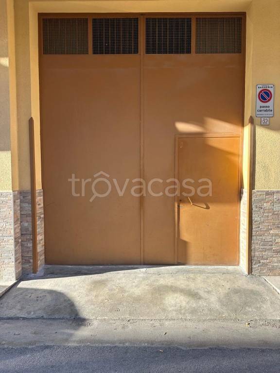 locale commerciale in affitto a Bagheria
