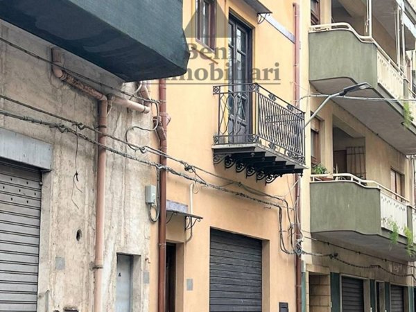 locale commerciale in affitto a Bagheria