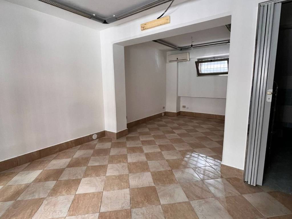 negozio in affitto a Bagheria