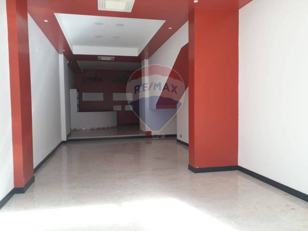 locale commerciale in affitto a Bagheria