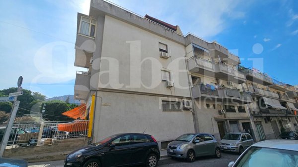 appartamento in affitto a Bagheria