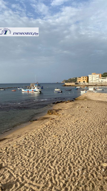 appartamento in affitto a Bagheria in zona Aspra