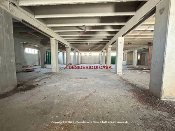 locale commerciale in affitto a Bagheria