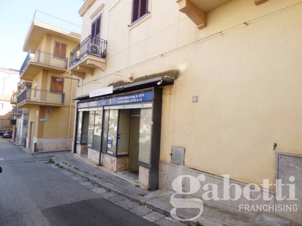 negozio in affitto a Bagheria in zona Centro Città