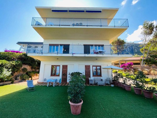 casa indipendente in affitto a Bagheria in zona Mongerbino
