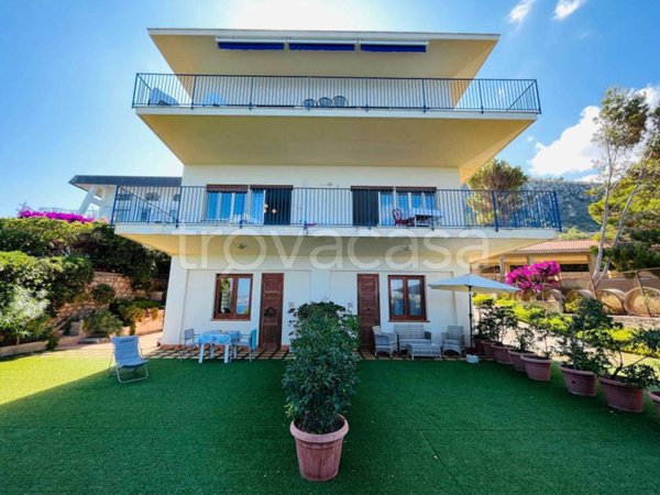 casa indipendente in affitto a Bagheria in zona Mongerbino