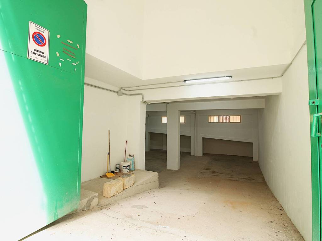 locale commerciale in affitto a Bagheria