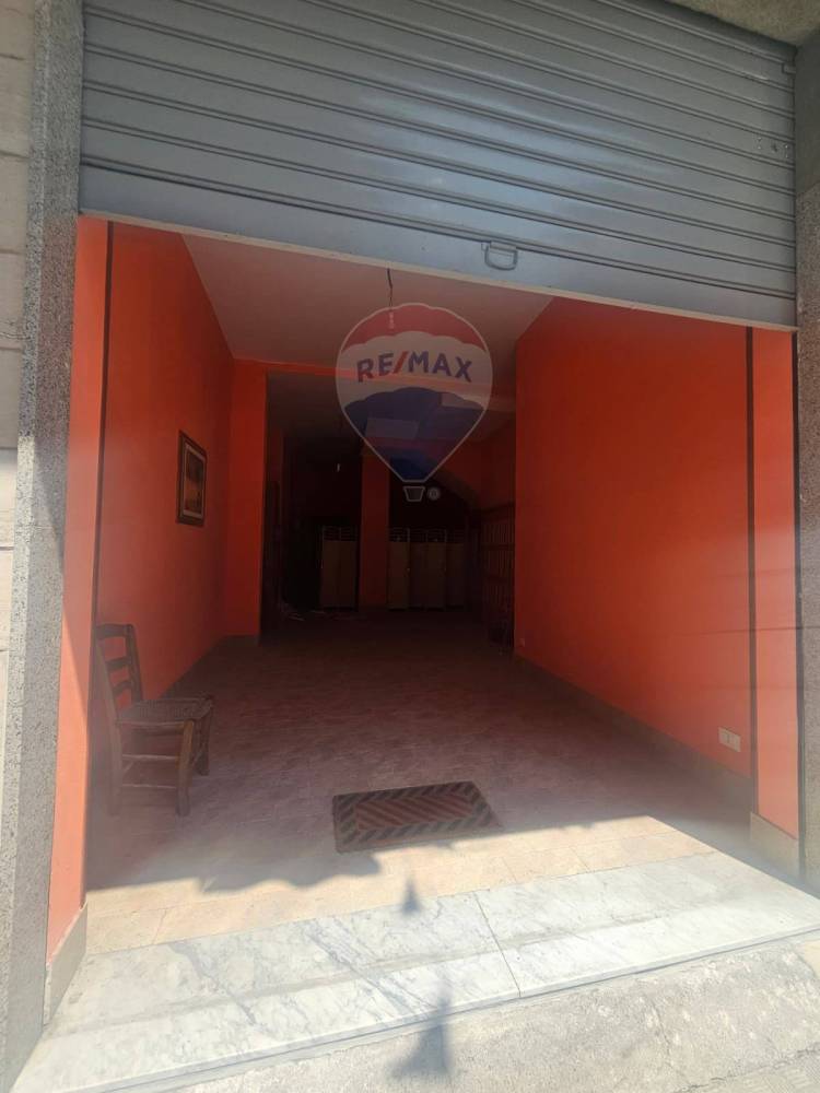 locale commerciale in affitto a Bagheria
