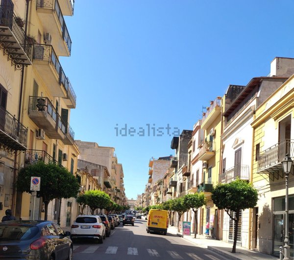 locale commerciale in affitto a Bagheria