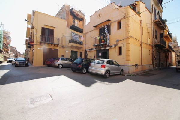 locale commerciale in affitto a Bagheria