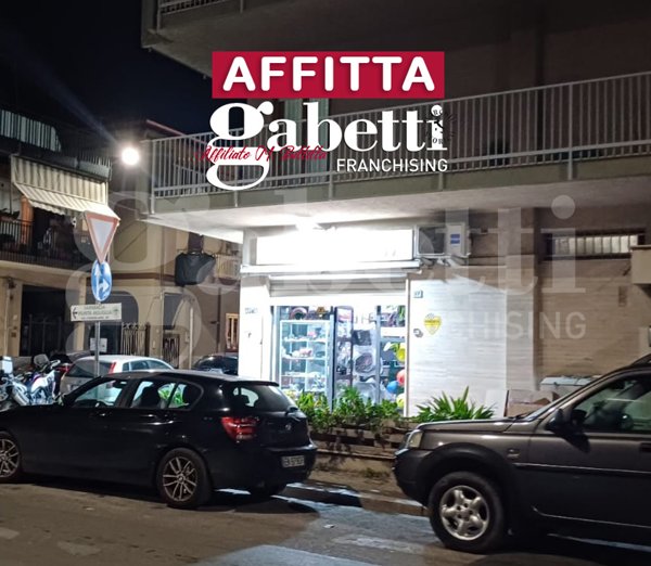 negozio in affitto a Bagheria in zona Centro Città