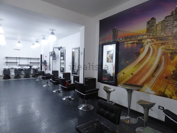 locale commerciale in affitto a Bagheria