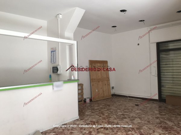 locale commerciale in affitto a Bagheria in zona Centro Città