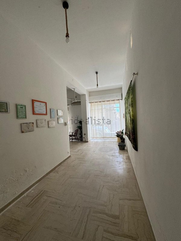 locale commerciale in affitto a Bagheria in zona Centro Città