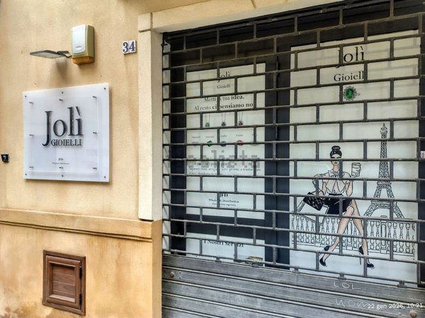 locale commerciale in affitto a Bagheria