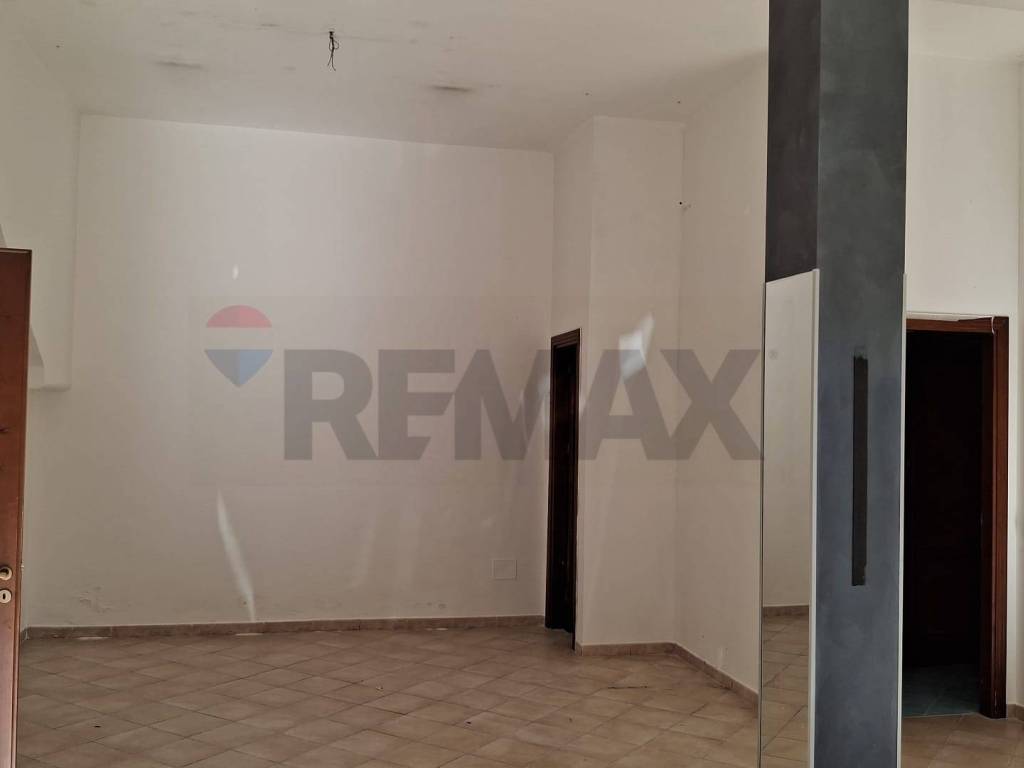 negozio in affitto a Bagheria in zona Centro Città