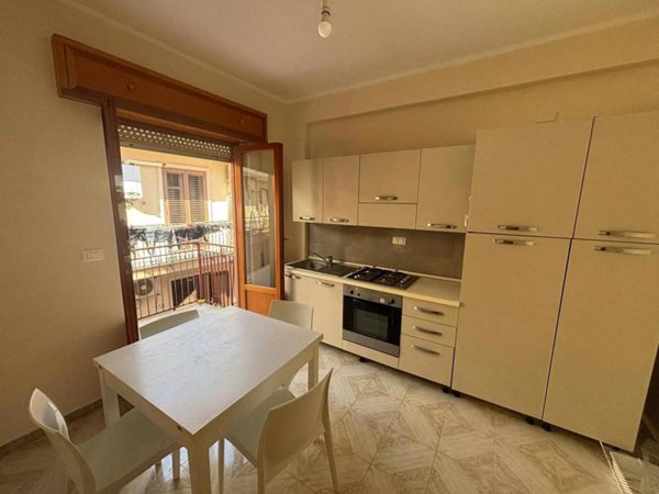 appartamento in affitto a Bagheria in zona Centro Città