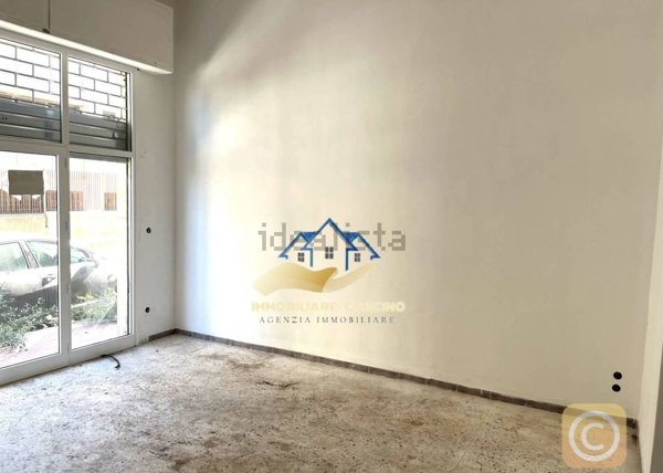 locale commerciale in affitto a Bagheria in zona Villa Cavaretta