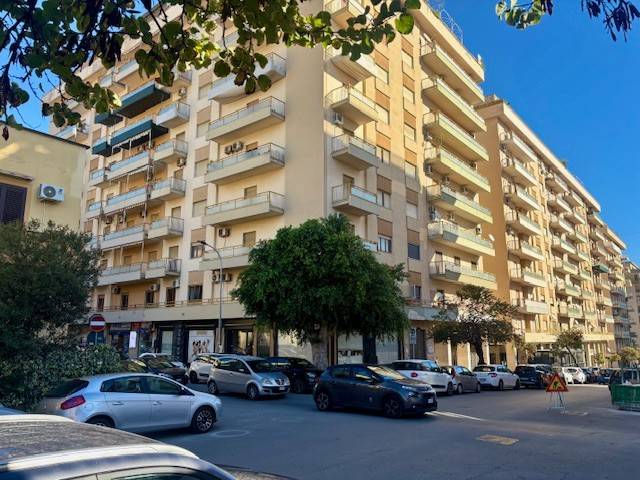 appartamento in affitto a Bagheria in zona Centro Città