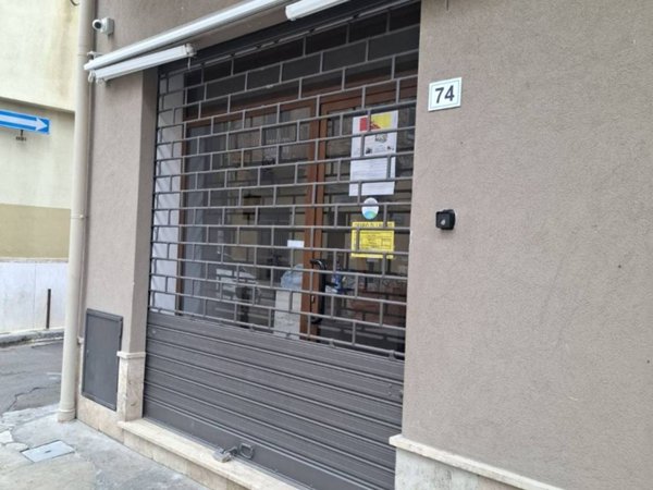negozio in affitto a Bagheria in zona Centro Città