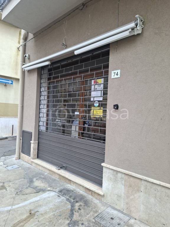 negozio in affitto a Bagheria in zona Centro Città