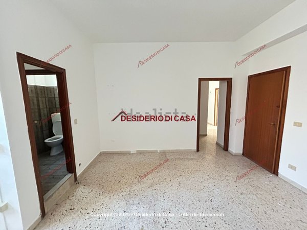 locale commerciale in affitto a Bagheria