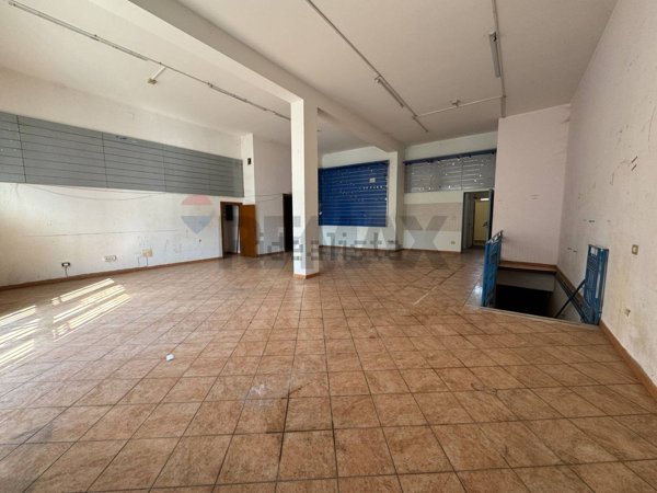 locale commerciale in affitto a Bagheria