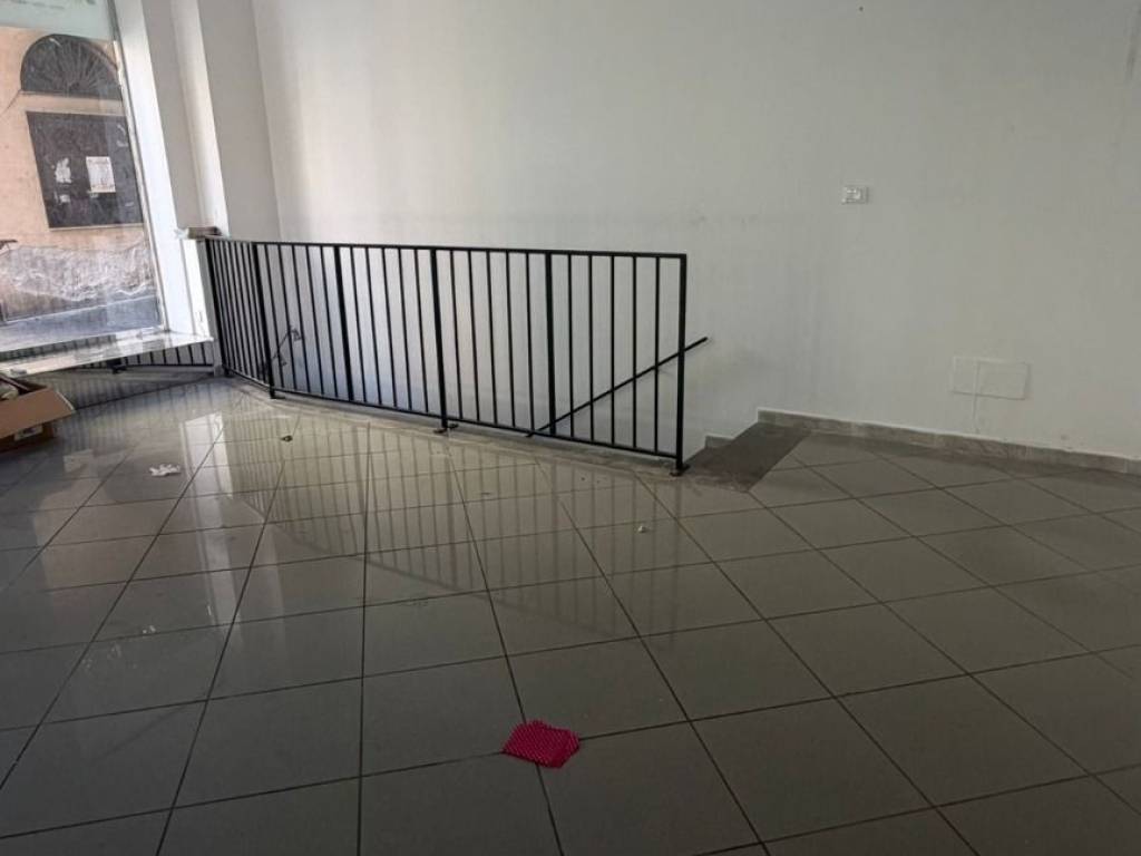 negozio in affitto a Bagheria in zona Centro Città