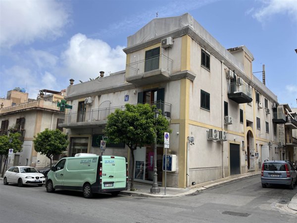 ufficio in affitto a Bagheria in zona Centro Città