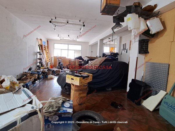 locale commerciale in affitto a Balestrate