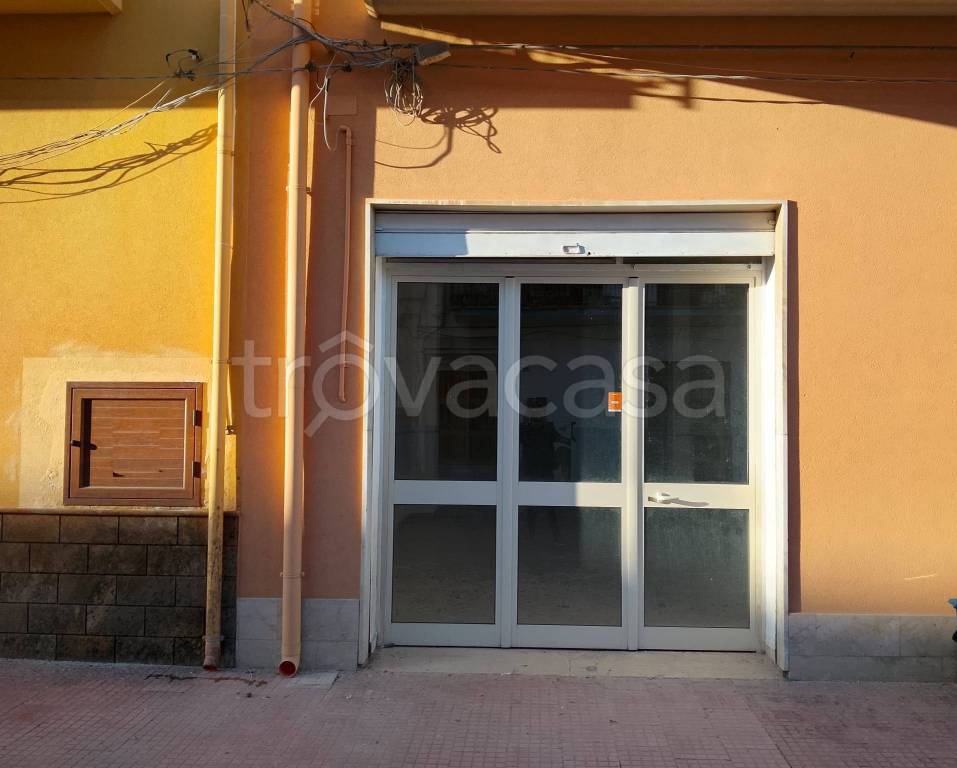 negozio in affitto a Balestrate