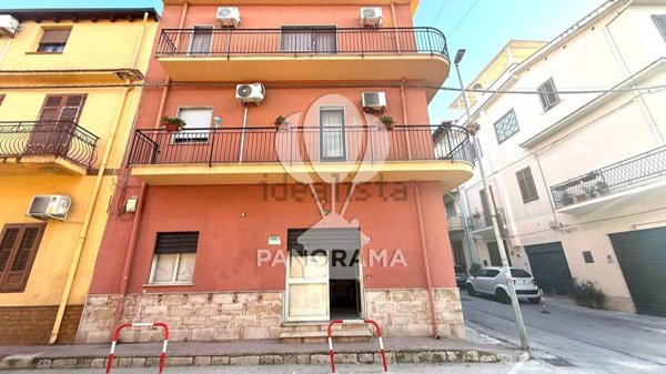 locale commerciale in affitto a Balestrate