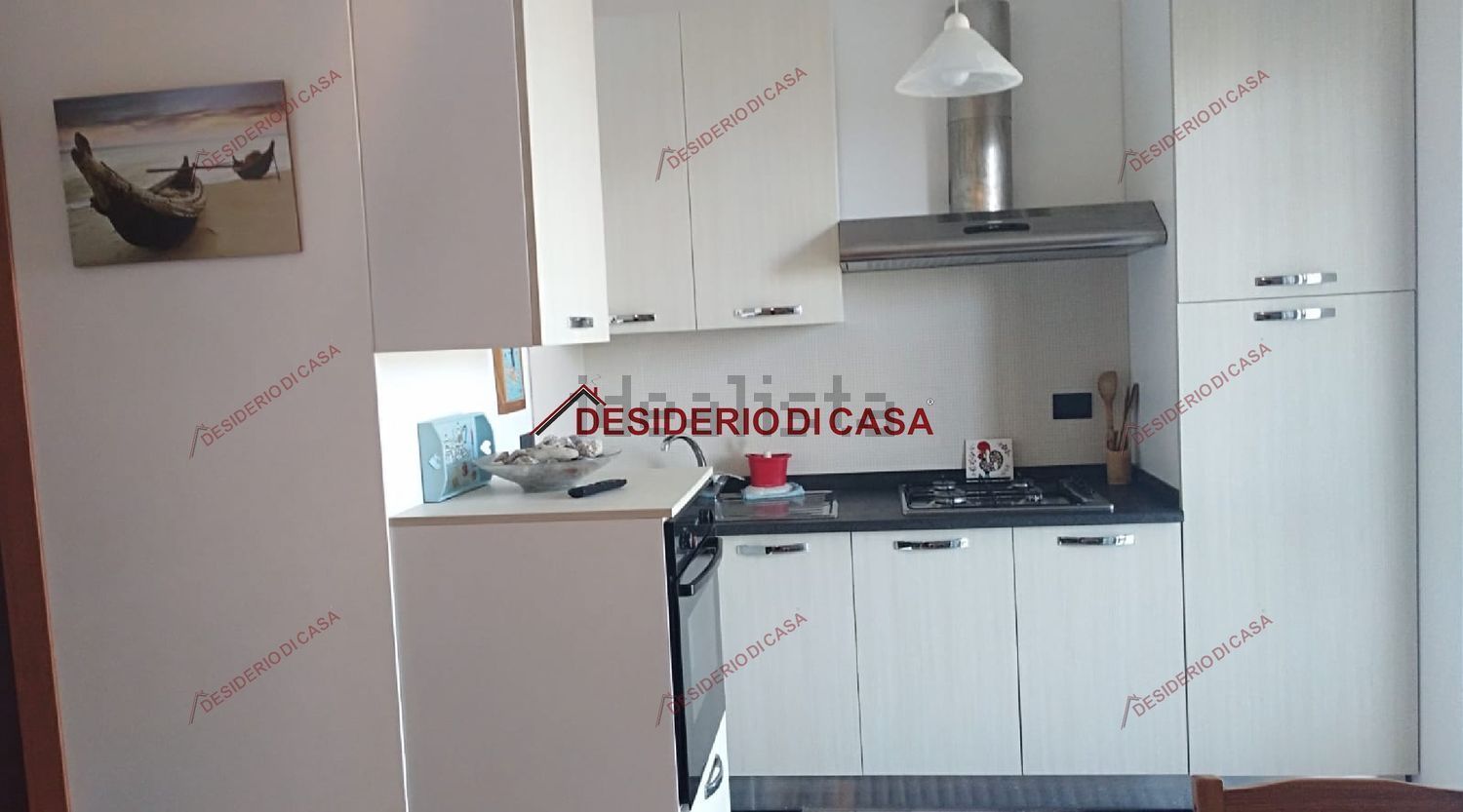 appartamento in affitto a Campofelice di Roccella