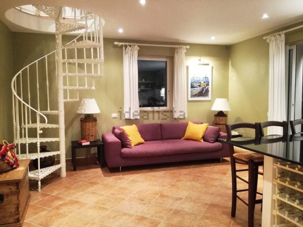 casa indipendente in affitto a Campofelice di Roccella