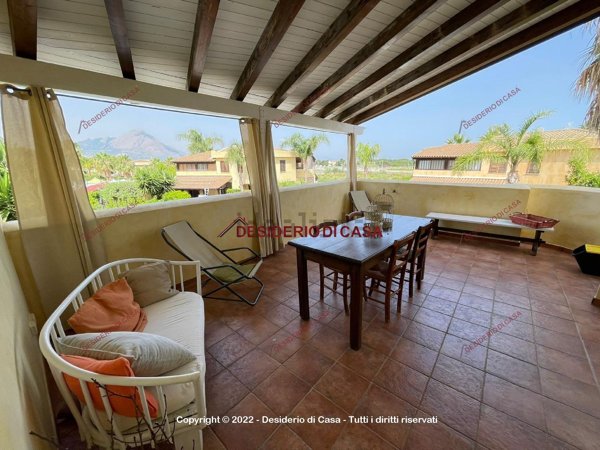 appartamento in affitto a Campofelice di Roccella