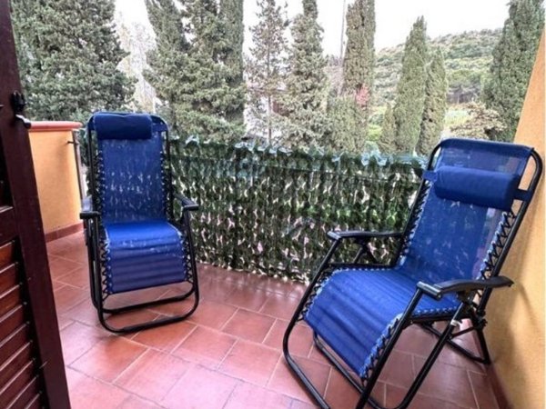 appartamento in affitto a Campofelice di Roccella