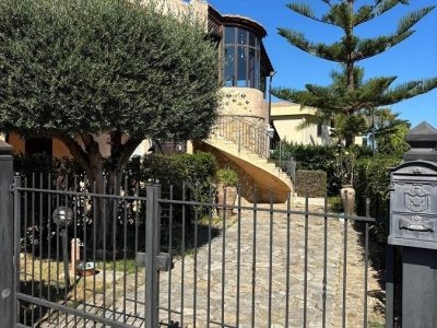 appartamento in affitto a Campofelice di Roccella