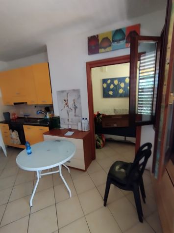 appartamento in affitto a Campofelice di Roccella
