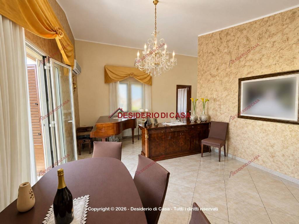 appartamento in affitto a Campofelice di Roccella