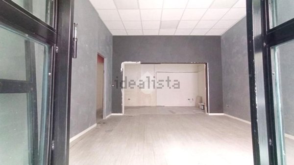 locale commerciale in affitto a Capaci