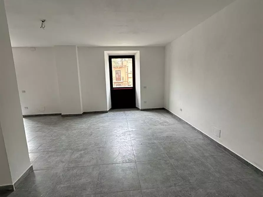 negozio in affitto a Capaci