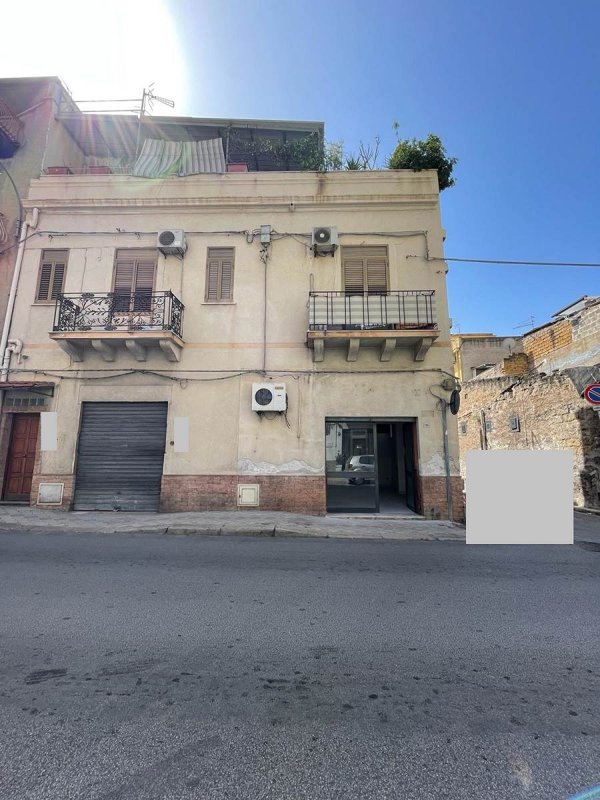 negozio in affitto a Capaci